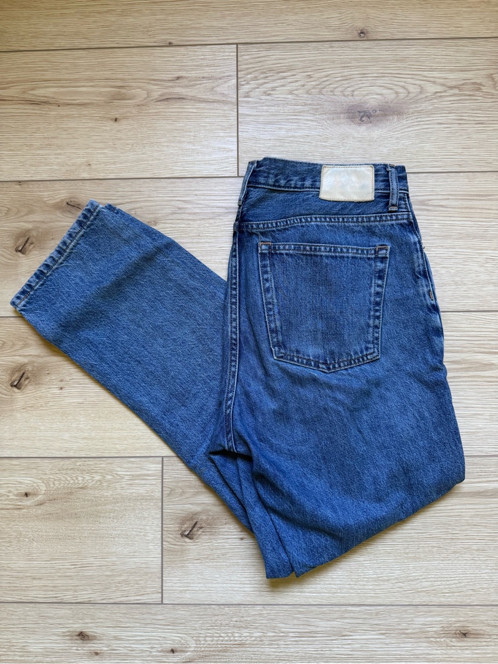 everlane 90s cheeky jean 27 regular